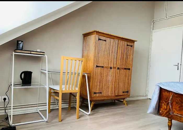 Проживание в семье Privee